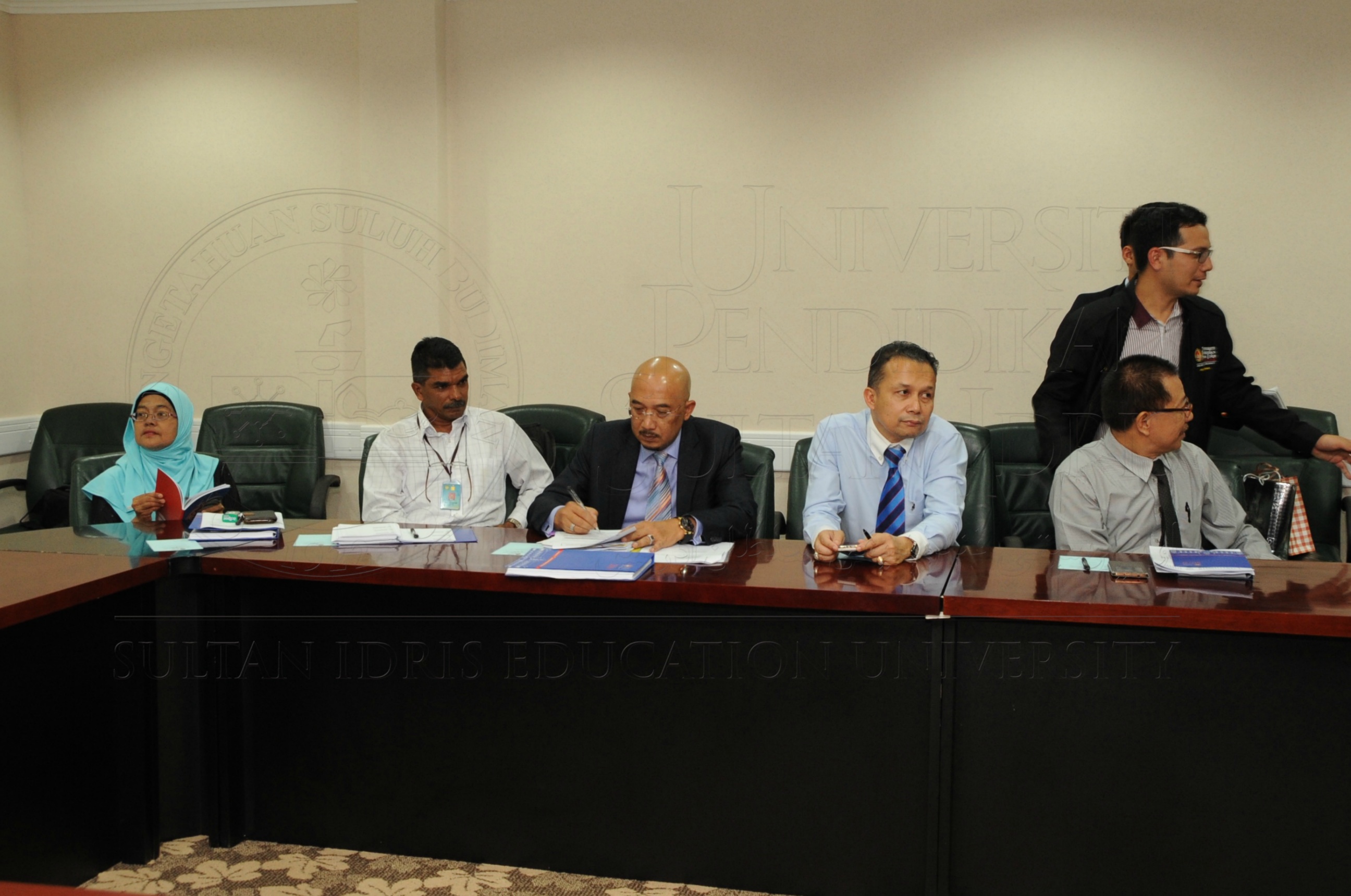 PRO 16 3 PALESTINEHAS 7619